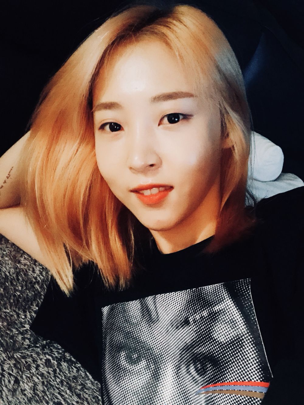 Moon Byul Sexy and Hottest Photos , Latest Pics