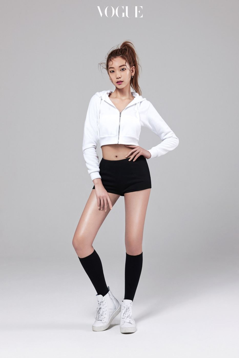 Lee Ho-jung Sexy and Hottest Photos , Latest Pics