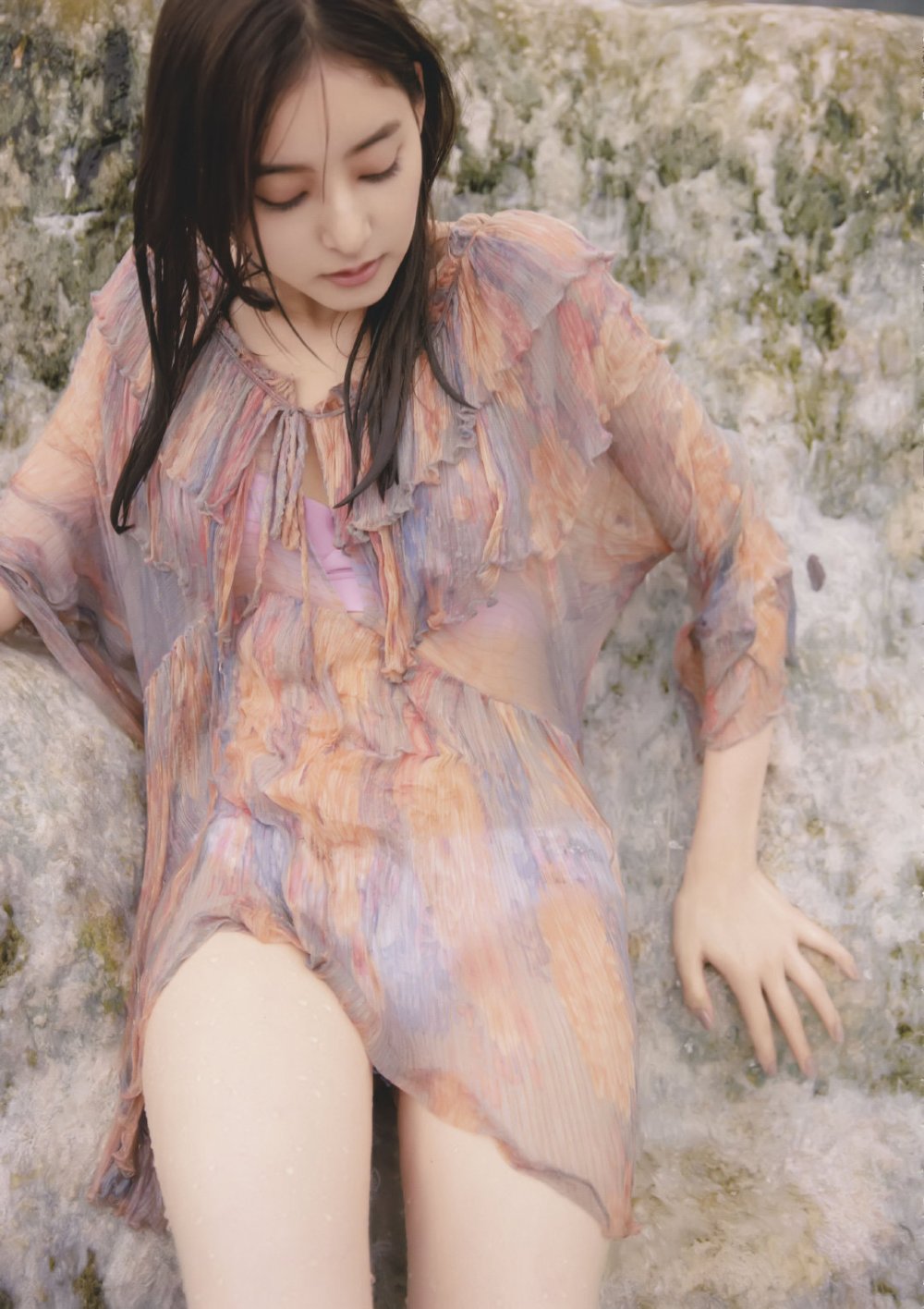 Yûko Araki Sexy and Hottest Photos , Latest Pics