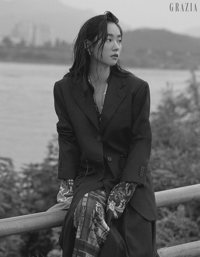 Jeon Yeo-bin Sexy and Hottest Photos , Latest Pics