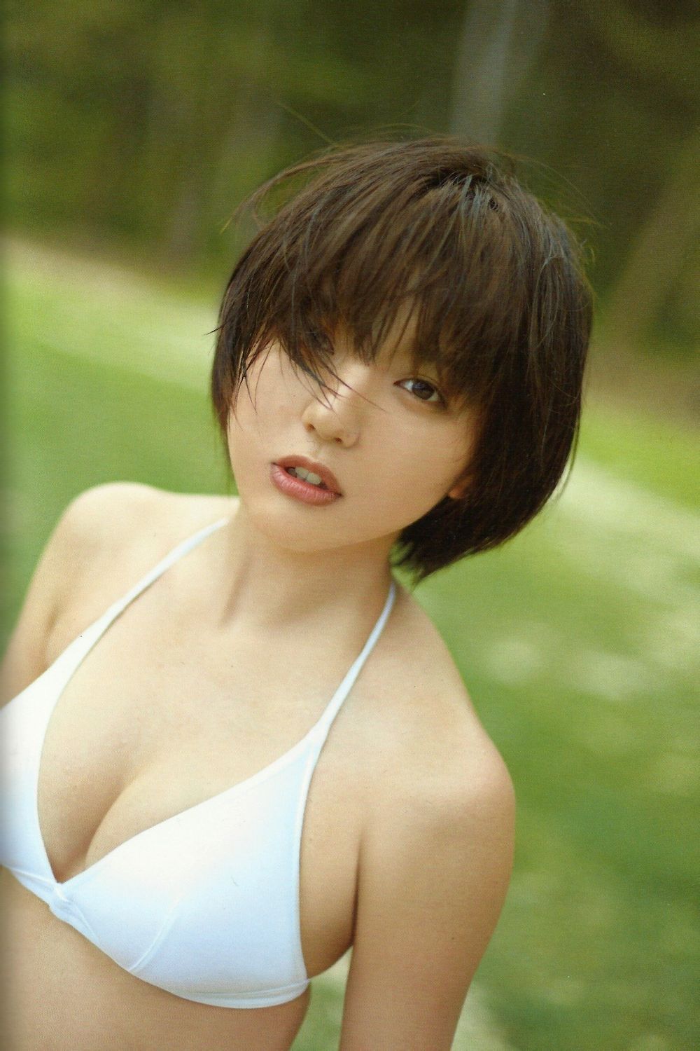 Erina Mano Sexy and Hottest Photos , Latest Pics