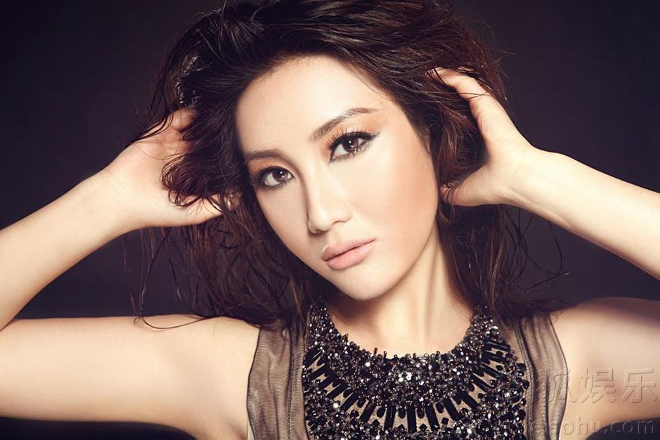 Xue Jiang Sexy and Hottest Photos , Latest Pics