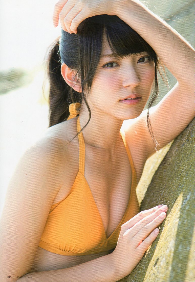 Airi Suzuki Sexy and Hottest Photos , Latest Pics