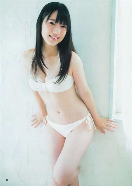 Maaya Uchida Sexy and Hottest Photos , Latest Pics