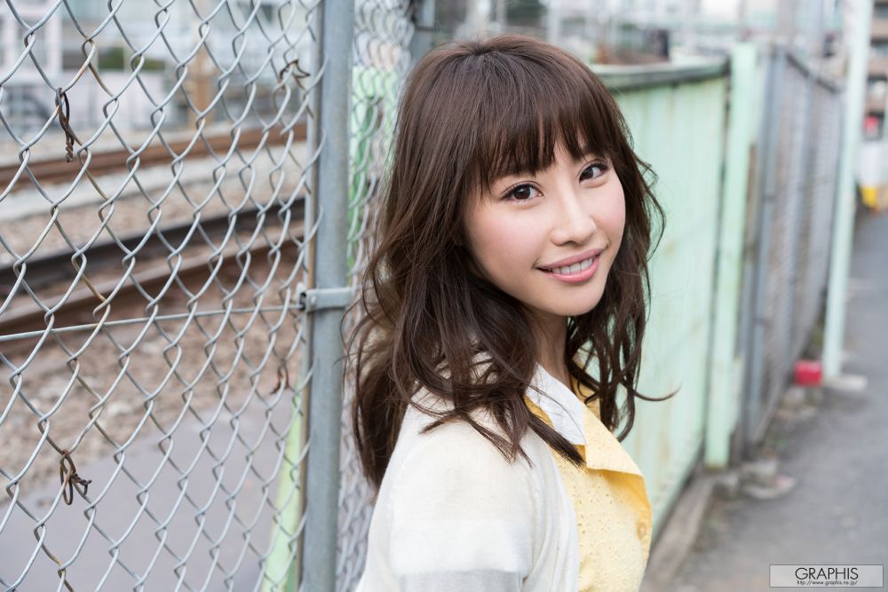 Shunka Ayami Sexy and Hottest Photos , Latest Pics