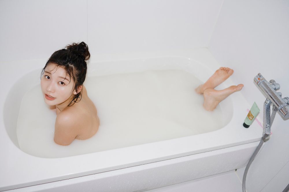 Yûka Ogura Sexy and Hottest Photos , Latest Pics