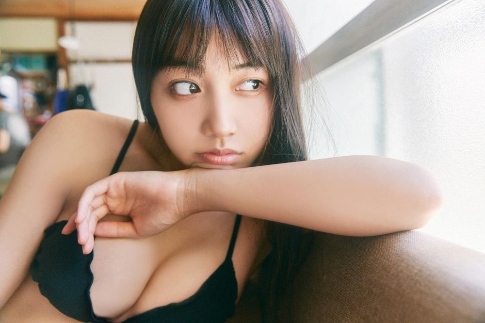 Hikari Kuroki Sexy and Hottest Photos , Latest Pics