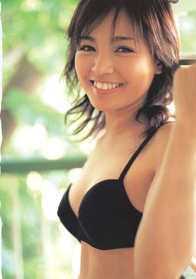 Ryôko Kuninaka Sexy and Hottest Photos , Latest Pics