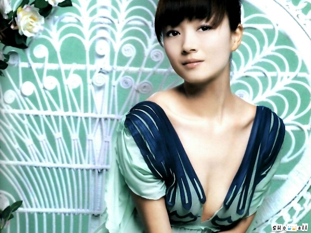Asuka Higuchi Sexy and Hottest Photos , Latest Pics