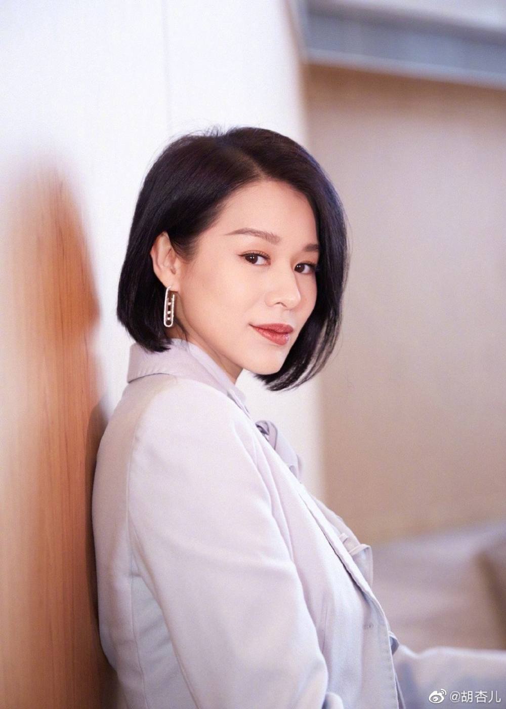 Myolie Wu Sexy and Hottest Photos , Latest Pics