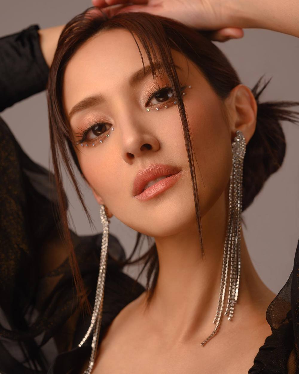 Grace Chan Sexy and Hottest Photos , Latest Pics