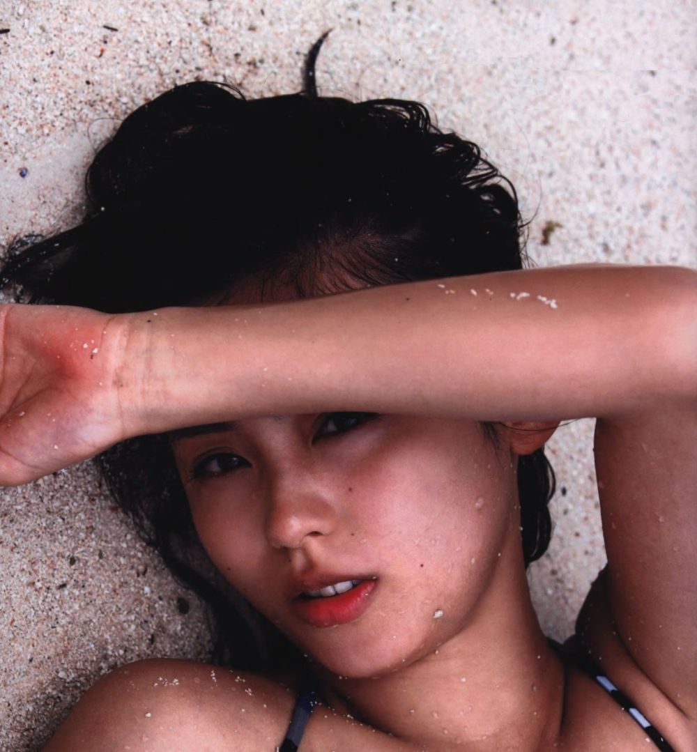 Yuika Motokariya Sexy and Hottest Photos , Latest Pics