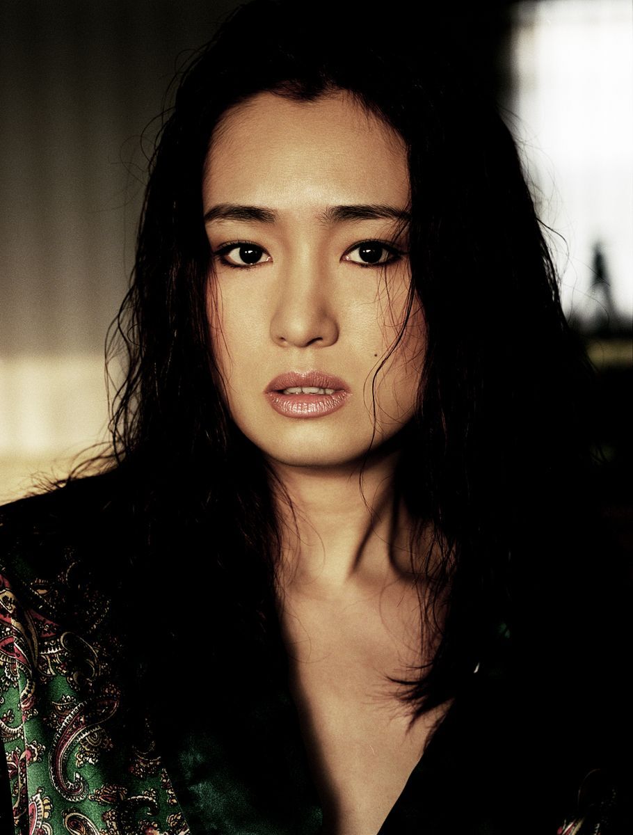 Gong Li Sexy and Hottest Photos , Latest Pics