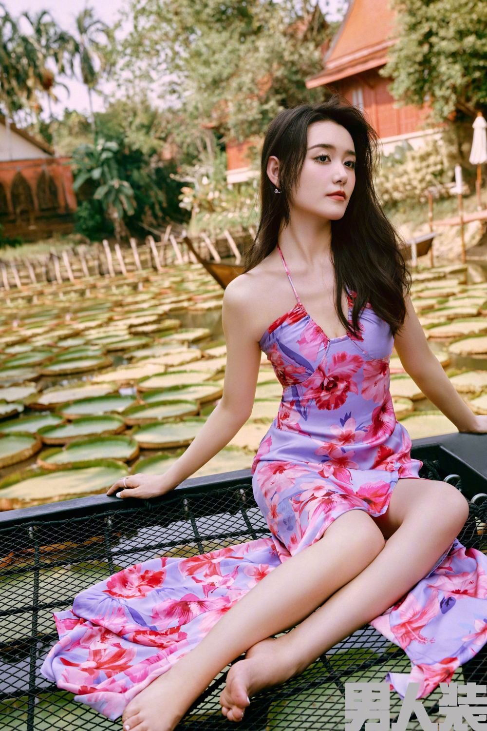 Yiyi Jiang Sexy and Hottest Photos , Latest Pics