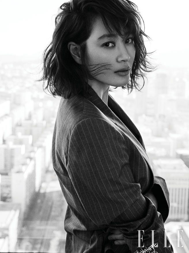 Kim Hye-su Sexy and Hottest Photos , Latest Pics
