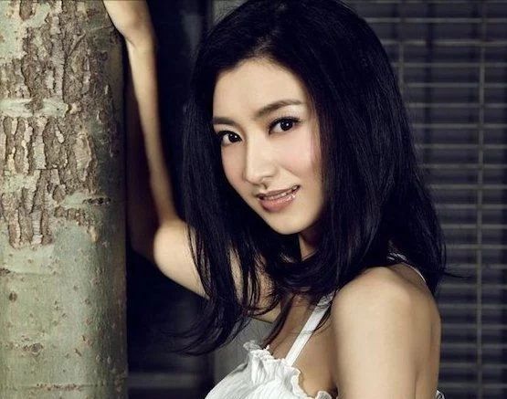 Xi Lan Sexy and Hottest Photos , Latest Pics