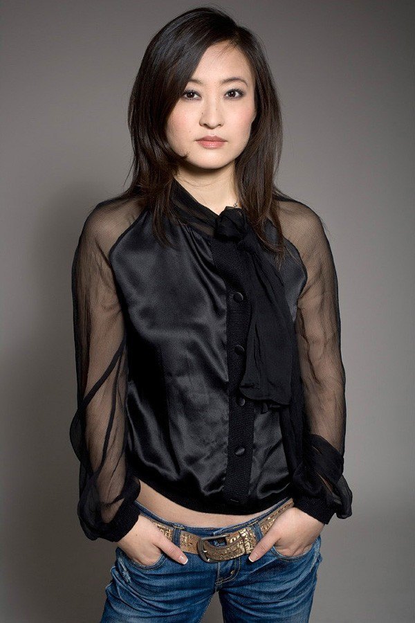 Yu Li Sexy and Hottest Photos , Latest Pics