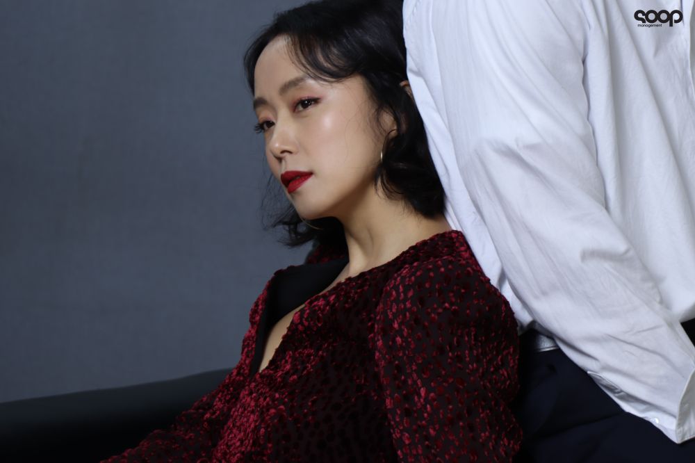 Jeon Do-yeon Sexy and Hottest Photos , Latest Pics