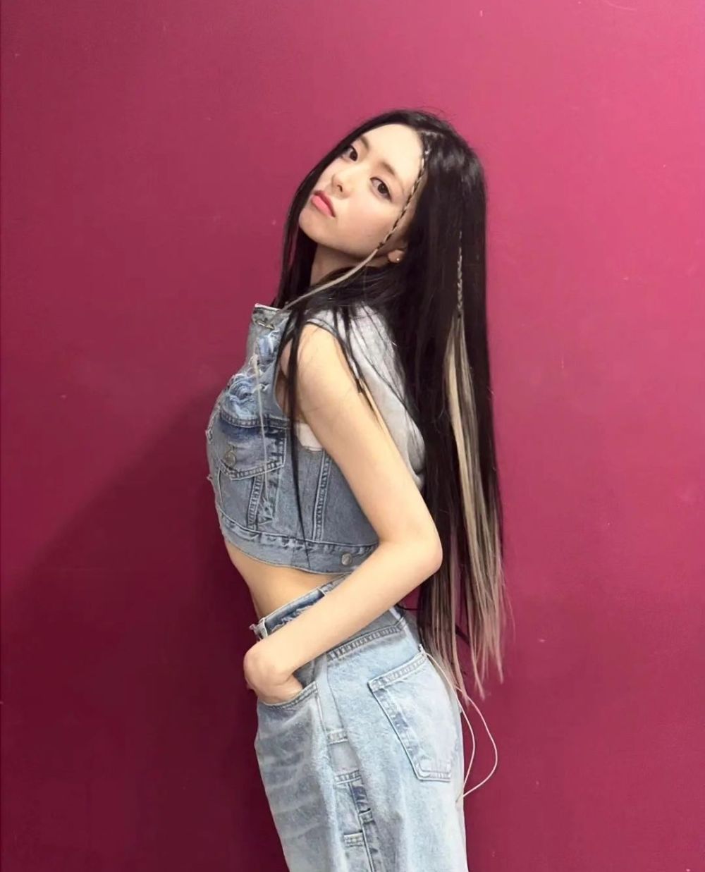 Yu-na Shin Sexy and Hottest Photos , Latest Pics