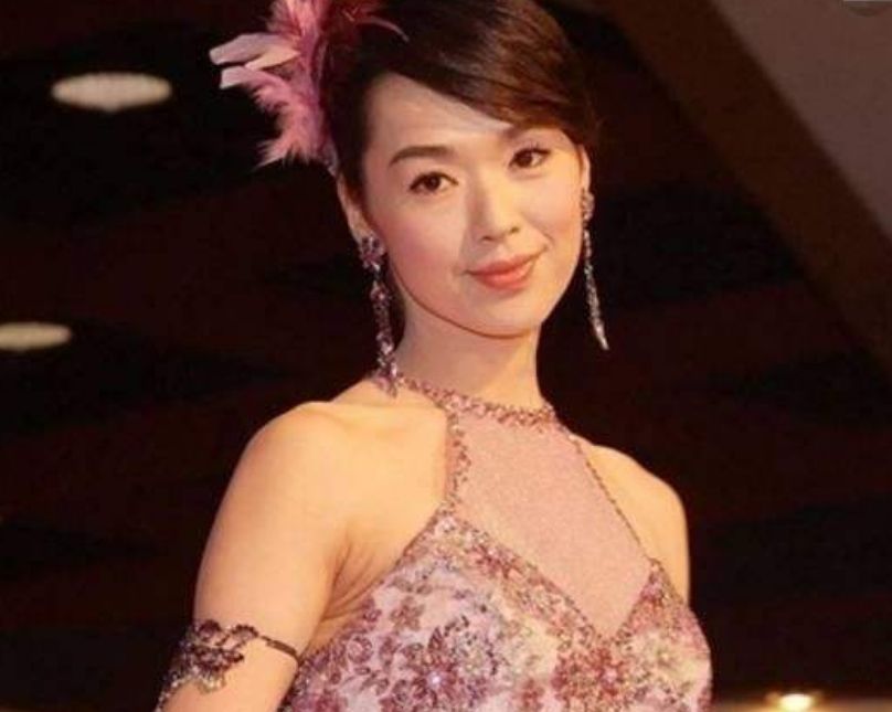 Jean Wang Sexy and Hottest Photos , Latest Pics