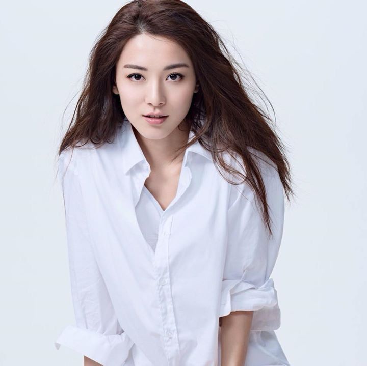 Venus Wong Sexy and Hottest Photos , Latest Pics