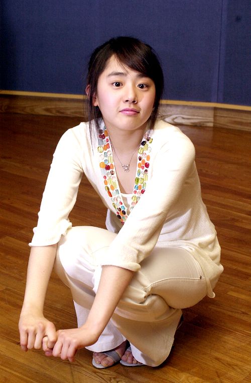 Moon Geun-young Sexy and Hottest Photos , Latest Pics