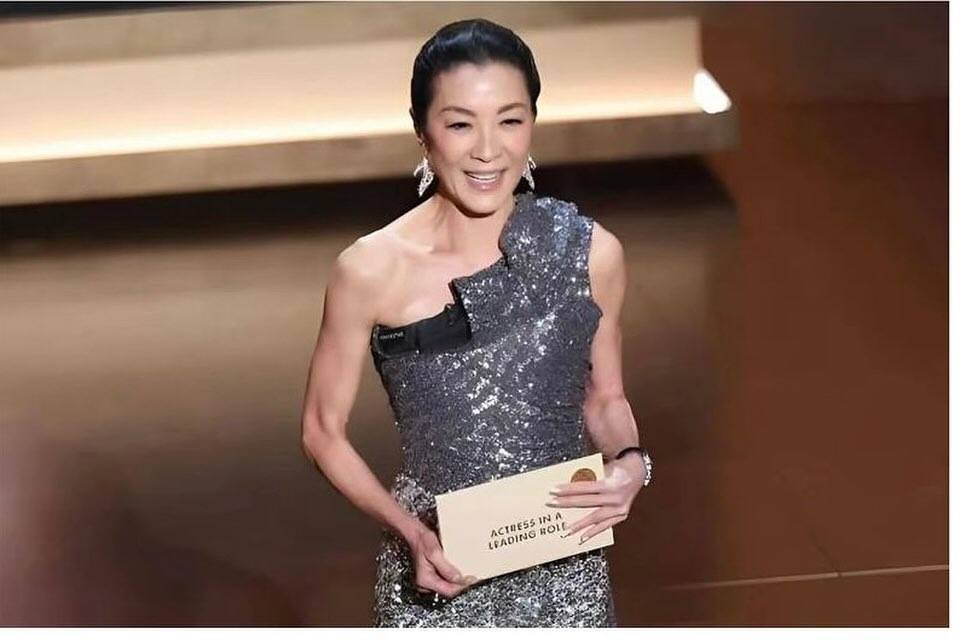 Michelle Yeoh Sexy and Hottest Photos , Latest Pics