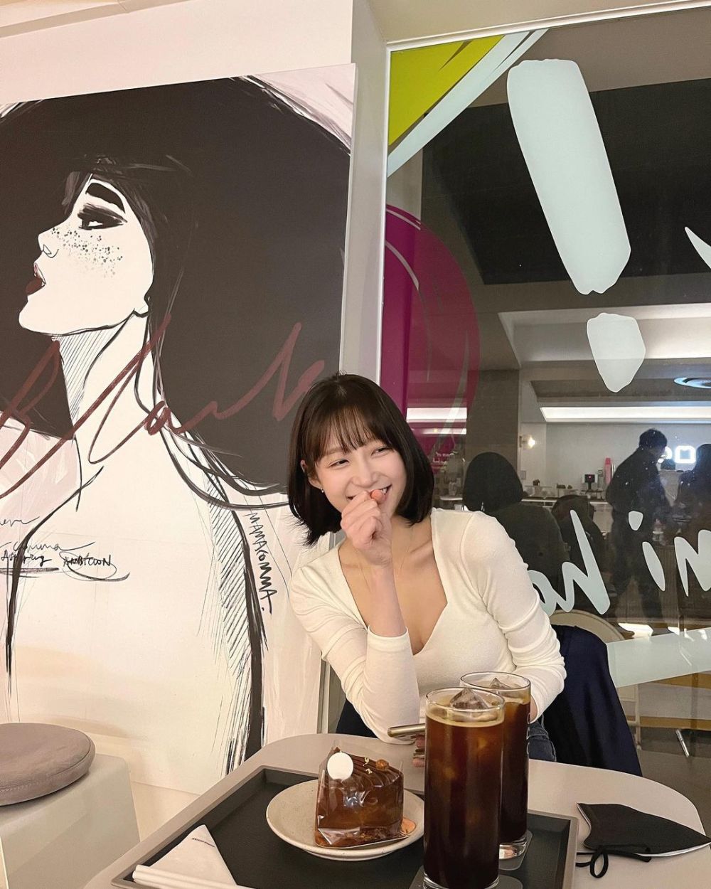Seo Ji-Hye Sexy and Hottest Photos , Latest Pics