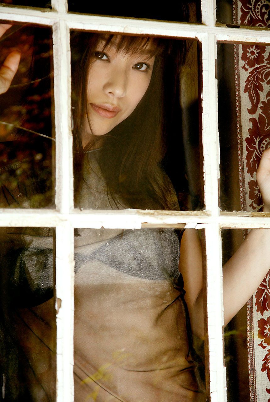 Noriko Shiina Sexy and Hottest Photos , Latest Pics