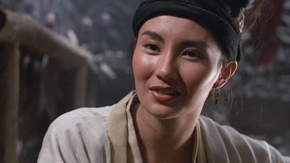 Maggie Cheung Sexy and Hottest Photos , Latest Pics