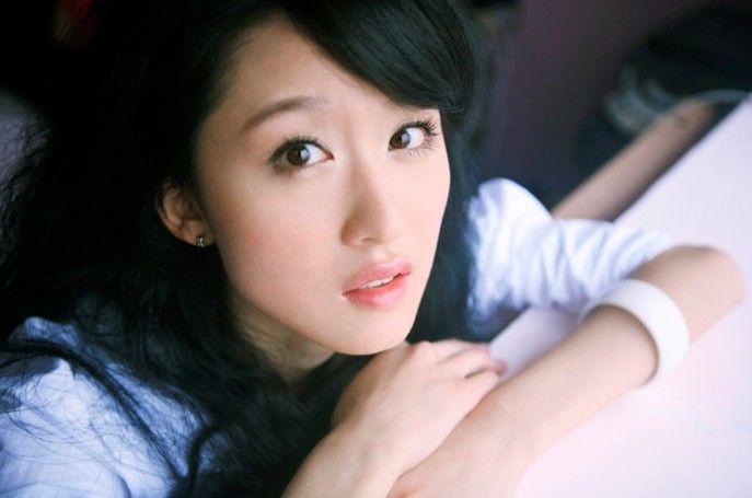Wen Zhang Sexy and Hottest Photos , Latest Pics