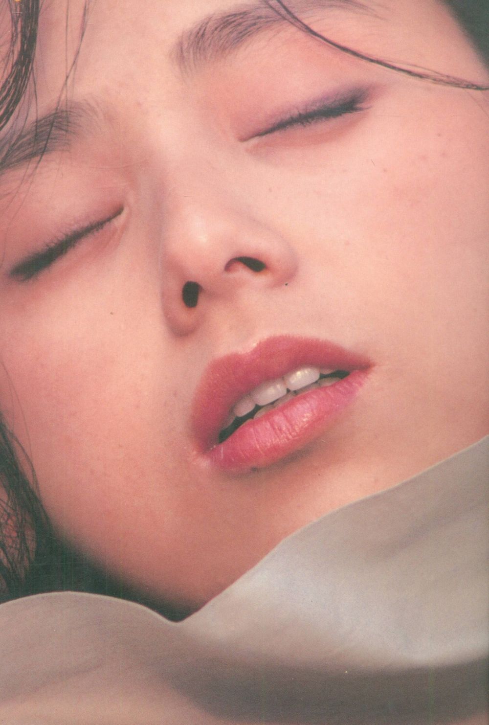 Mayumi Asaka Sexy and Hottest Photos , Latest Pics
