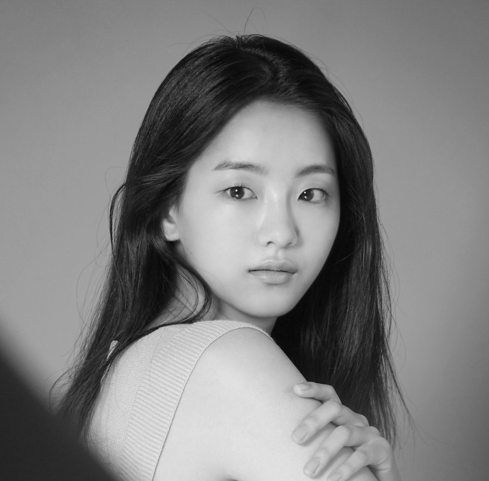 Yi-Hyun Cho Sexy and Hottest Photos , Latest Pics