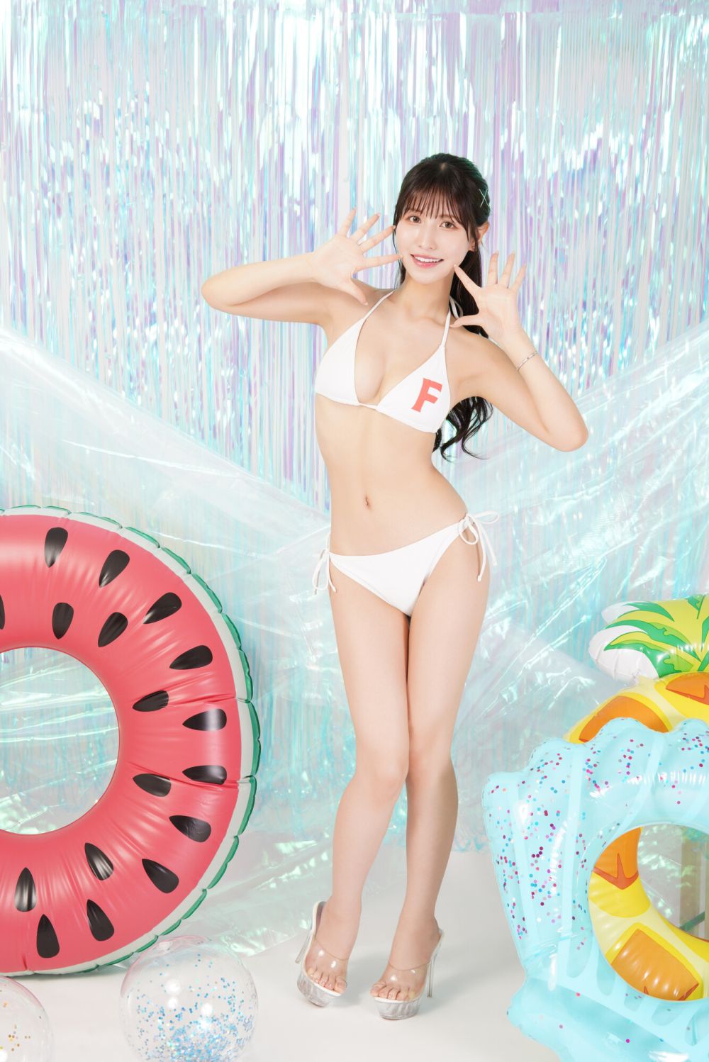 Momo Sakura Sexy and Hottest Photos , Latest Pics